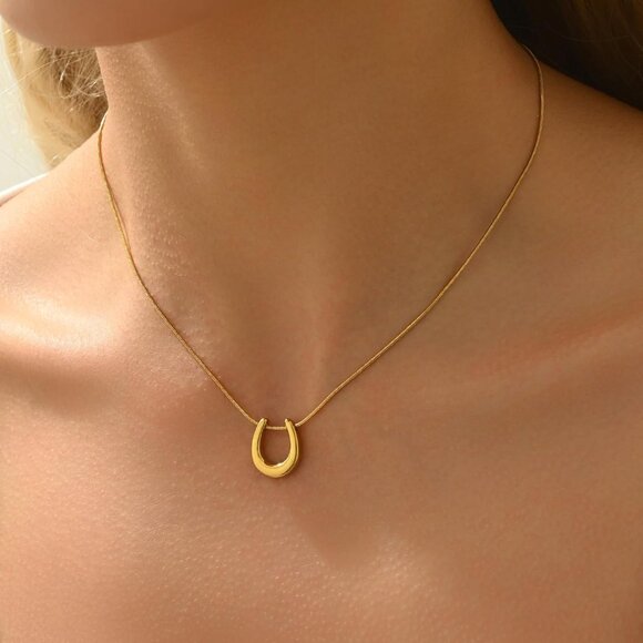 ⚡Gold Necklace for Women 18K Plated Crescent Moon Sun Horse Shoe Horn Pendant - Picture 2 of 7